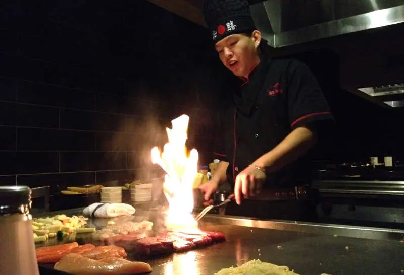 sumo hibachi teppanyaki chef