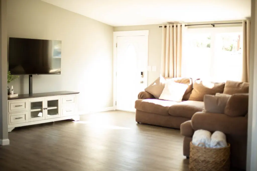 173095 454385 BI RF2n4dpmMNcf4gFhdzjcyKkhyEV7AgpbAbTR0rZg 691bcd9fbc13e.jpg